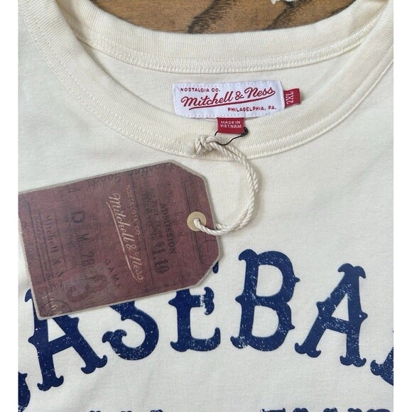 Rare Mitchell And Ness Cooperstown Baseball Half Of Fame Baseball T Shirt NWT - Picture 5 of 5